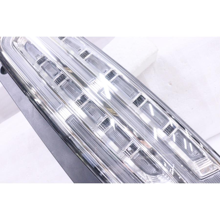 ホンダ（HONDA） 10-2462☆【値下】美品 LED JH3 N-WGN カスタム☆右