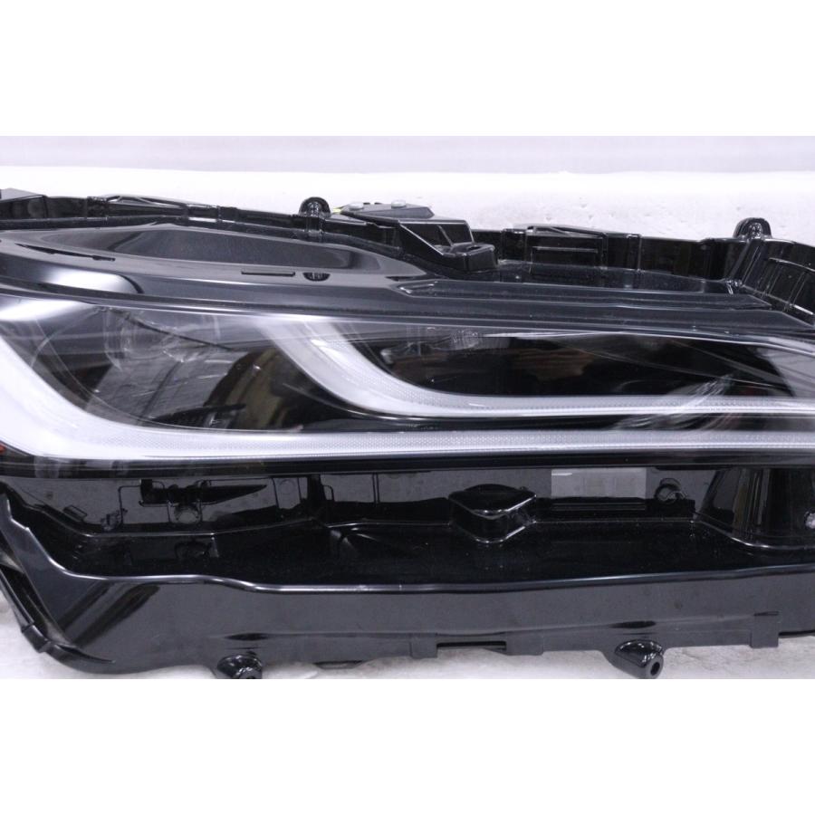 MXUA80　トヨタ　80系ハリアー　ヘッドライト ハリアー80 MXUA80/AXUH80 純正LEDヘッドライト 左 KOITO 48-233