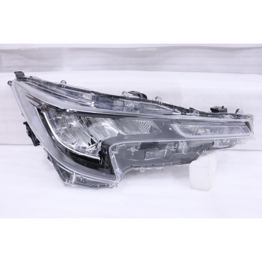 10-367☆LED ZRE212 カローラ ツーリング☆右ヘッドライト G-X S KOITO 