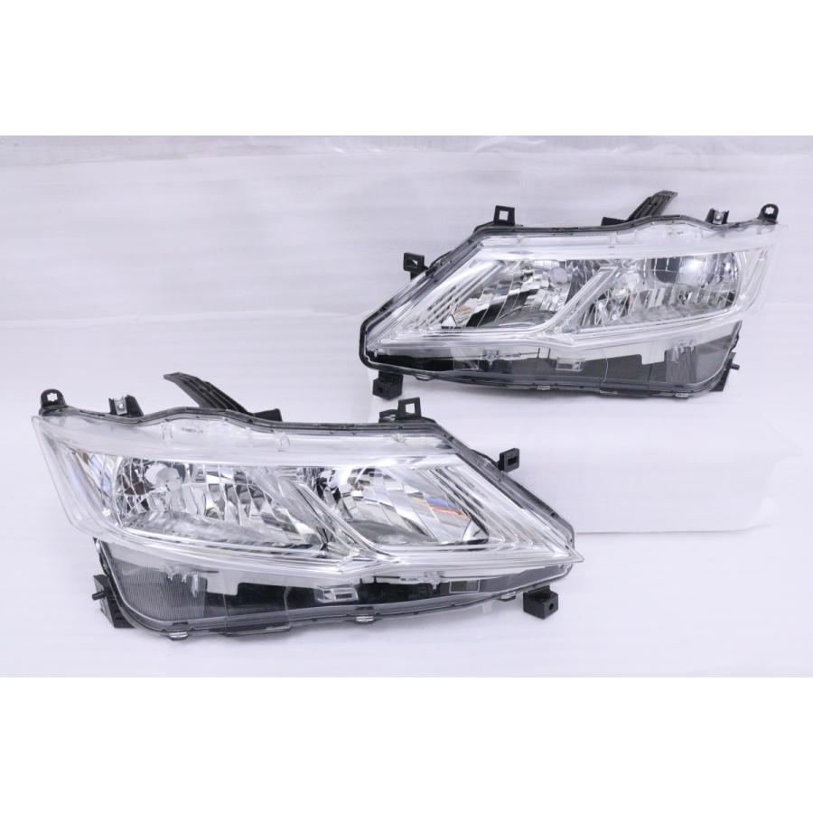 13-2653☆美品☆ハロゲン C27 セレナ☆左右ヘッドライト 
