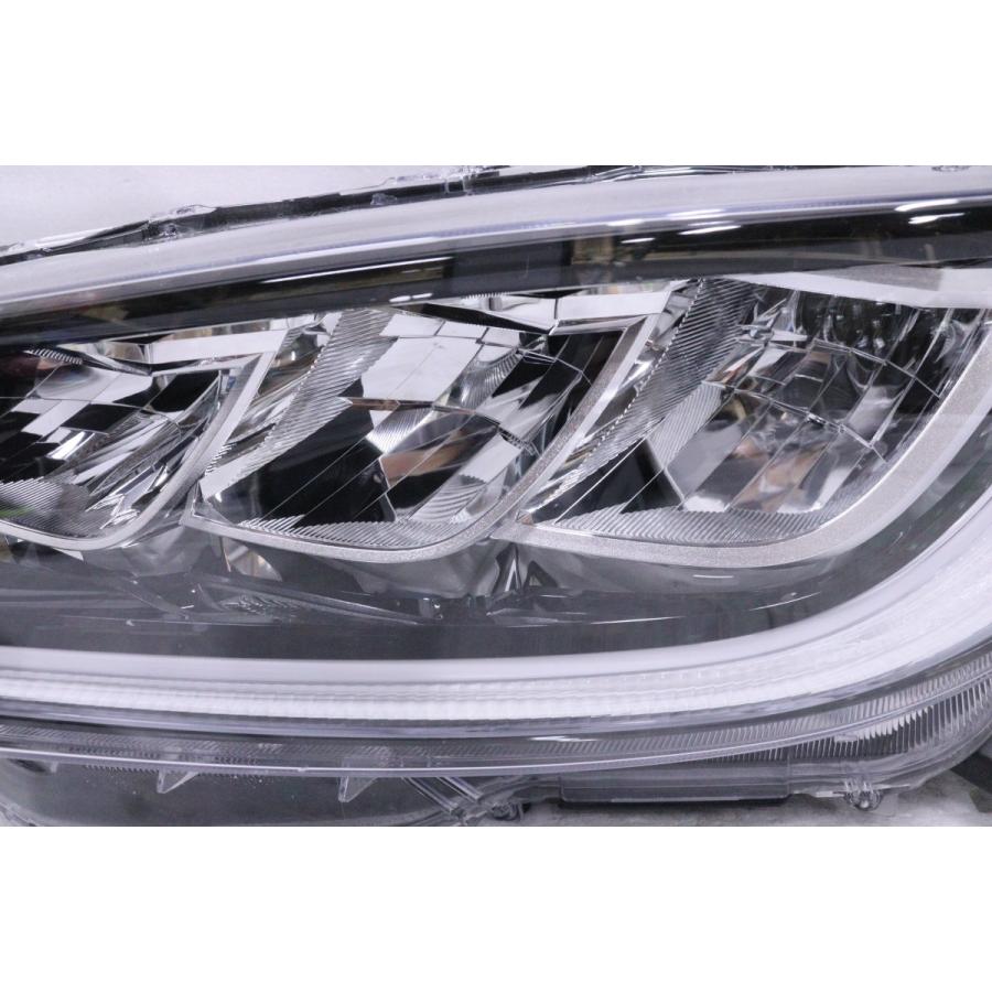 ヤリス KOITO K0-3 ヘッドライト左