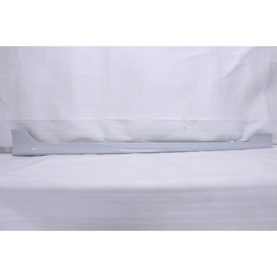 プリウス 14-822☆未使用品☆TRD ZVW50 右サイドステップ MS344-47006 