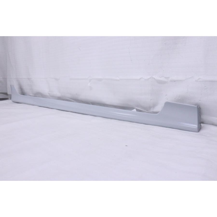 プリウス 14-822☆未使用品☆TRD ZVW50 右サイドステップ MS344-47006 