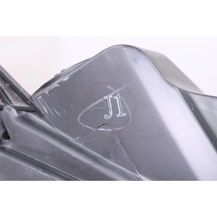 ホンダ　シビックハッチバック　FK7 純正ヘッドライト ☆ジャンク☆ ホンダ シビック FK7/8 純正 右 LED ヘッドライト