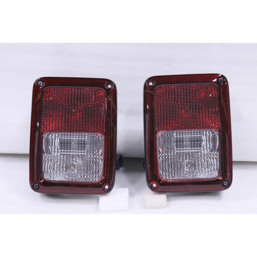 JEEP ジープ純正ラングラーJL LEDテールランプ右 JEEP ジープ純正ラングラーJL LEDテールランプ右 USテールライト