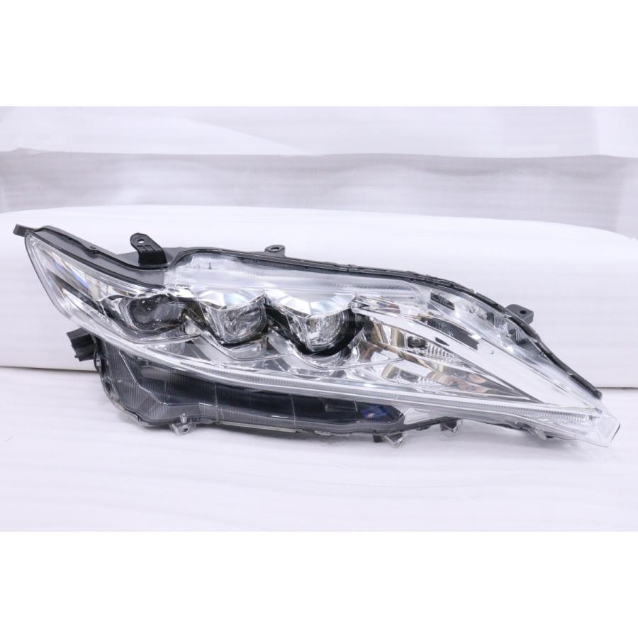 ハリアーLED ヘッドライト 右 ハリアー 17-303☆美品☆後期 LED ZSU60W ハリアー☆右ヘッド