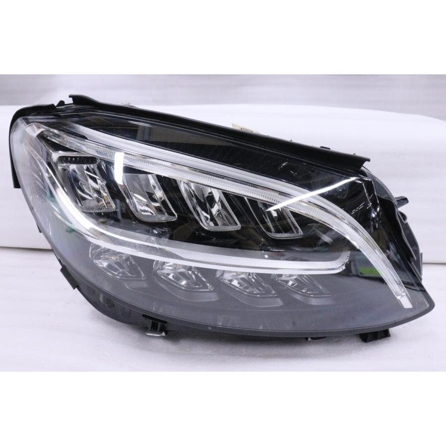 17-716☆後期 LED W205 ベンツCクラス☆右ヘッドライト A205 906 82 05 