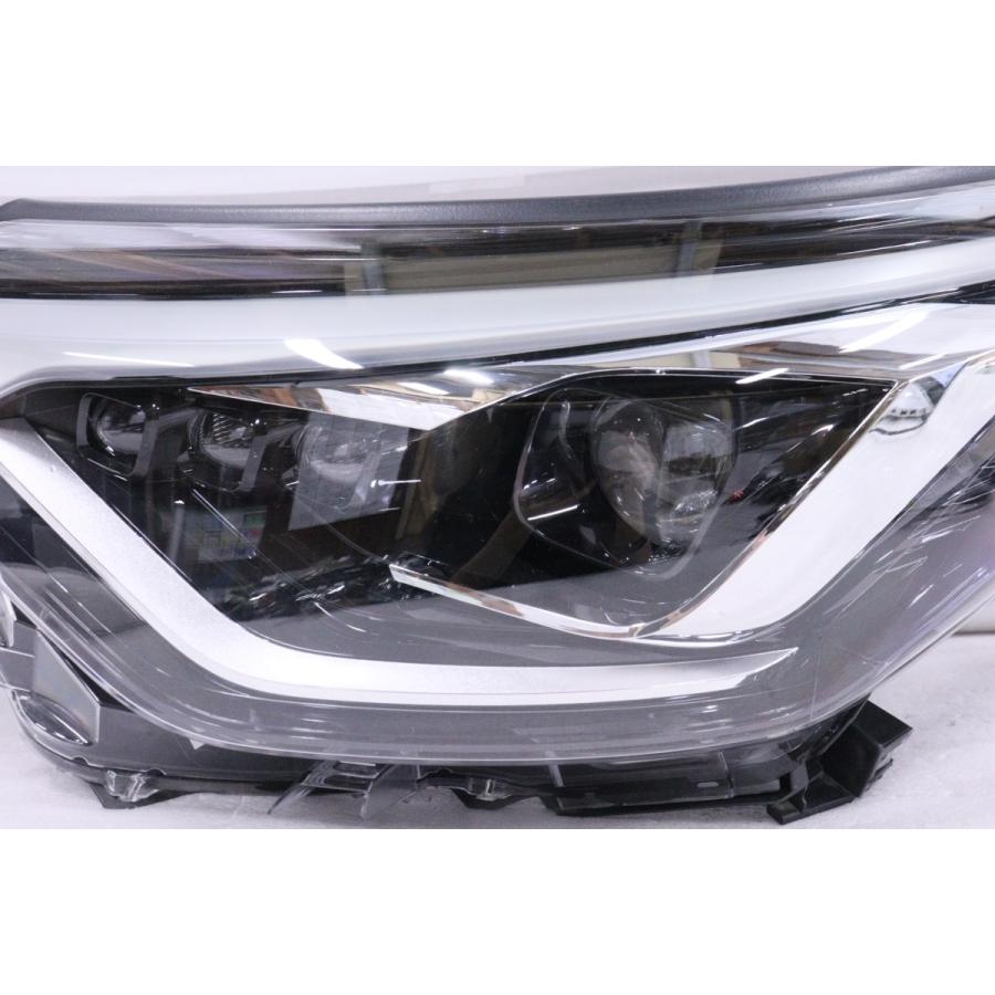 C-HR 17-936☆【値下】美品☆後期 LED ZYX11 C-HR☆左ヘッド
