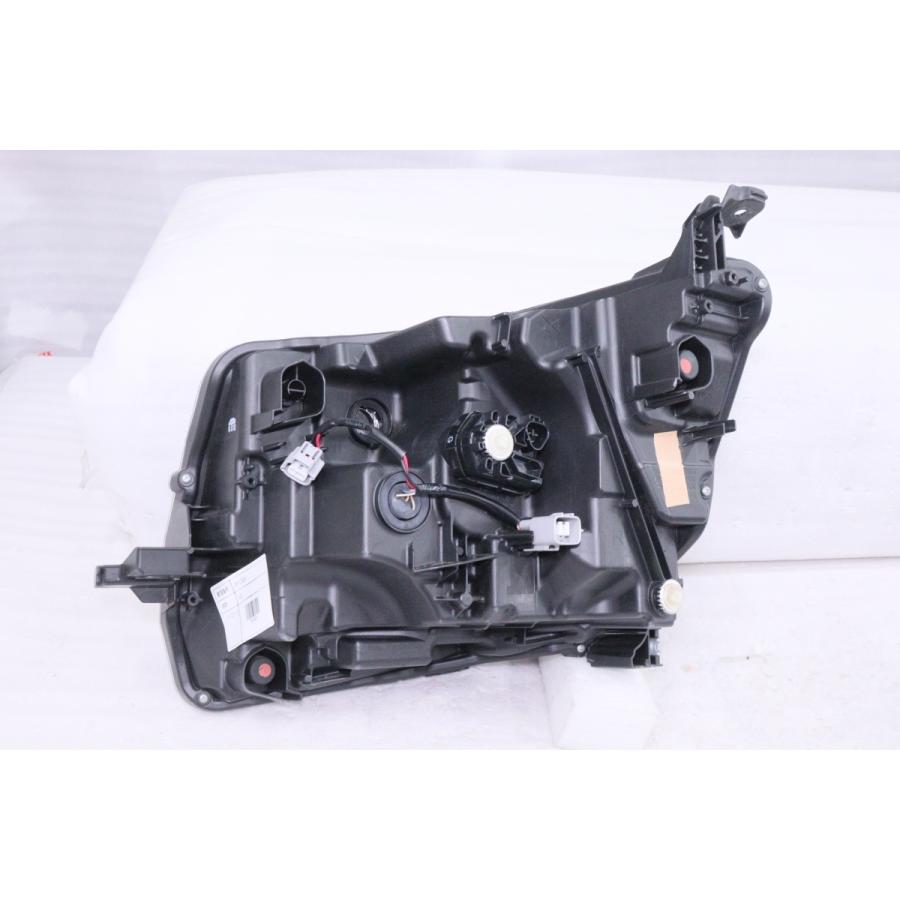 ムーヴカスタムLA150S 後期　KOITO 100-69068 右ヘッドライト ムーヴ 19-1524☆【値下】美品☆後期 LED LA150S ムーヴカスタム☆右