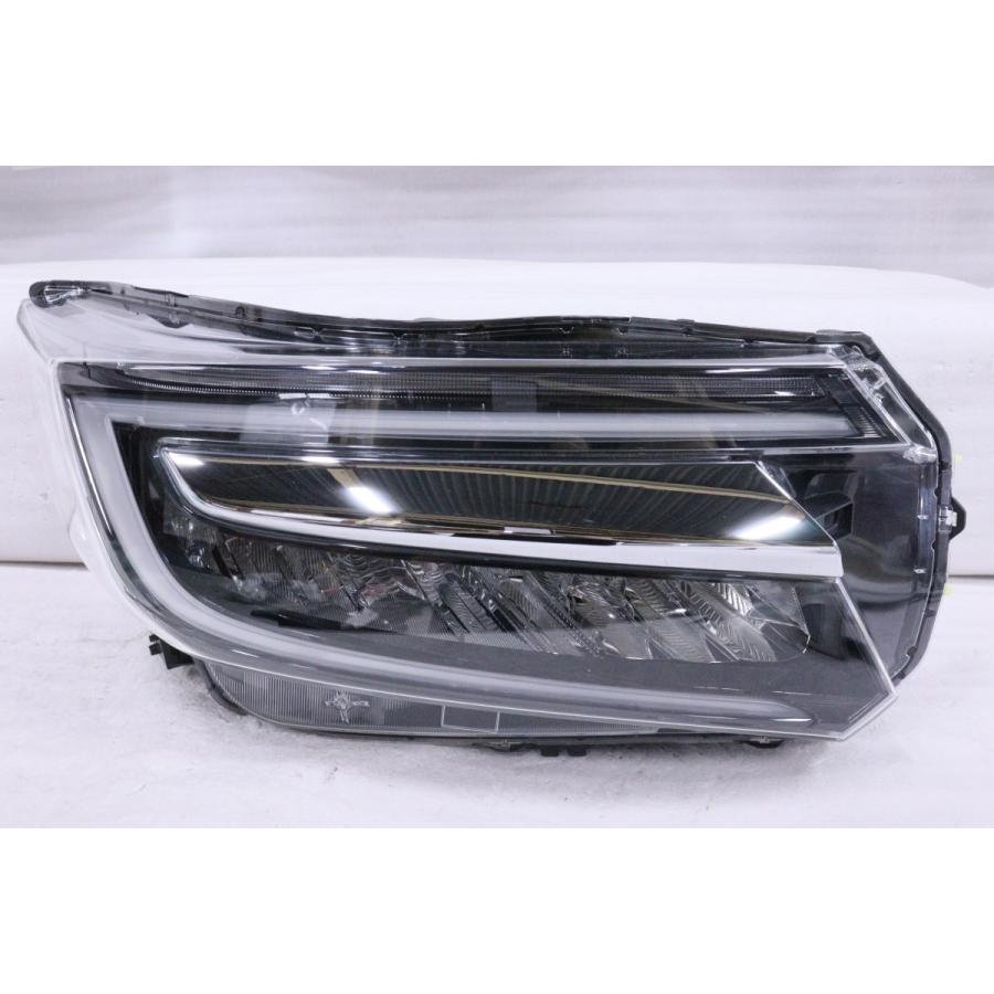 RPステップワゴン ヘッドライト 右のみ RPステップワゴン ヘッドライト 右のみ