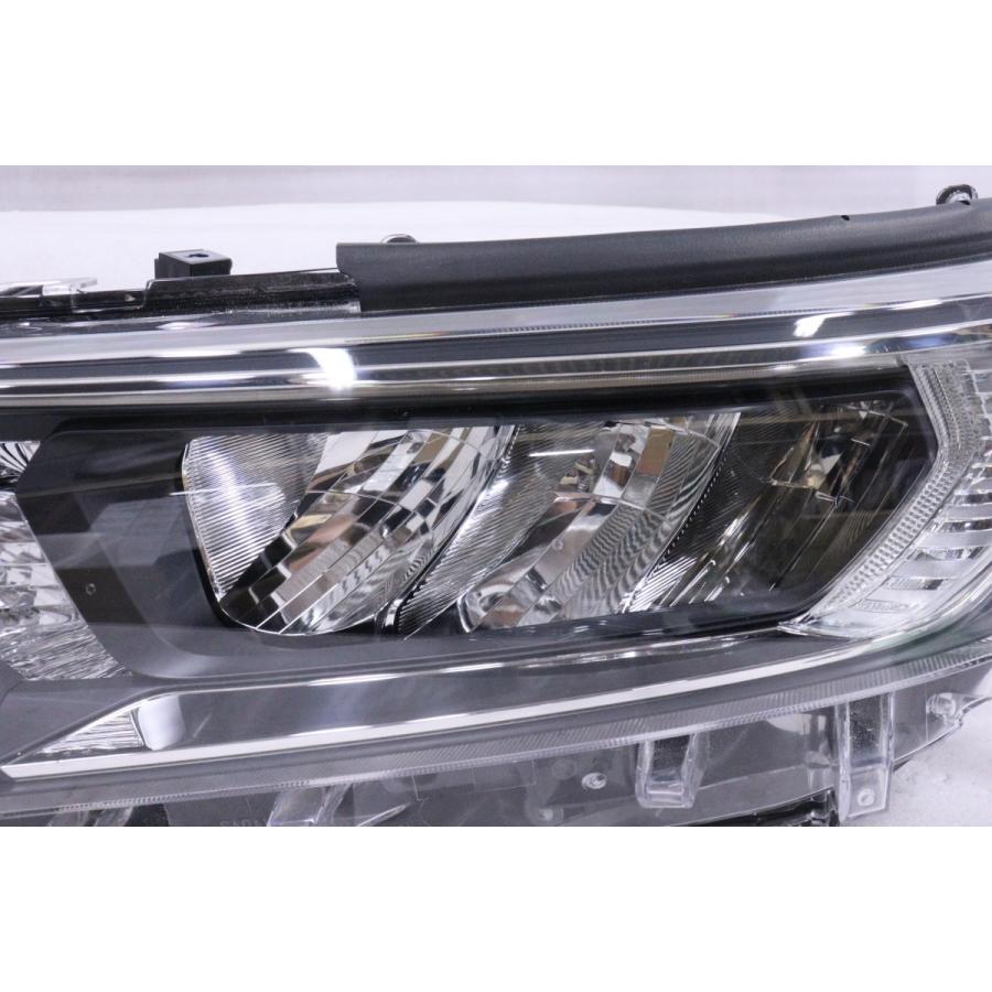 19-2157☆美品☆LED MXAA52 RAV4☆左右ヘッドライト ガソリン車 