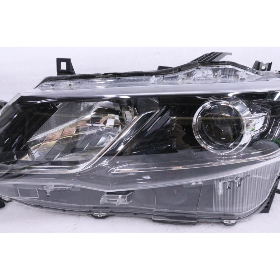 ニッサン日産 セレナC27系 LEDヘッドライト左 中古