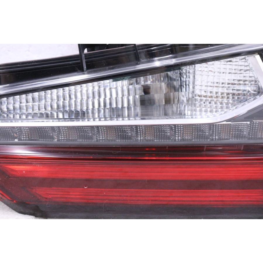 ブリザック VRX 1X-1130☆美品☆前期 LED AGL20W レクサスRX HV☆右