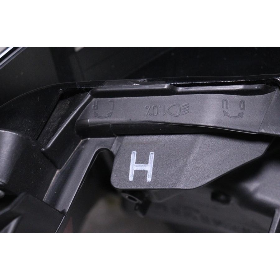 カムリ 1X-1193☆【値下】美品 後期 LED AXVH70 カムリ☆左ヘッド