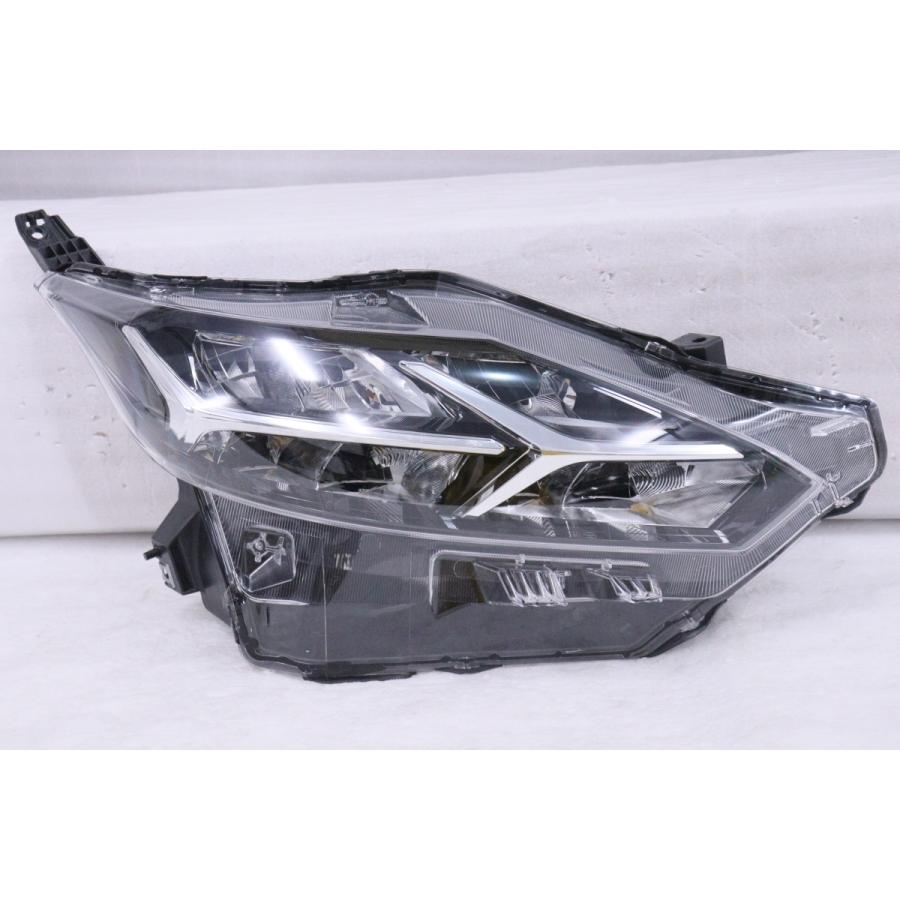 日産（NISSAN） 1X-139☆【値下】美品☆LED B44W デイズ☆右ヘッド 