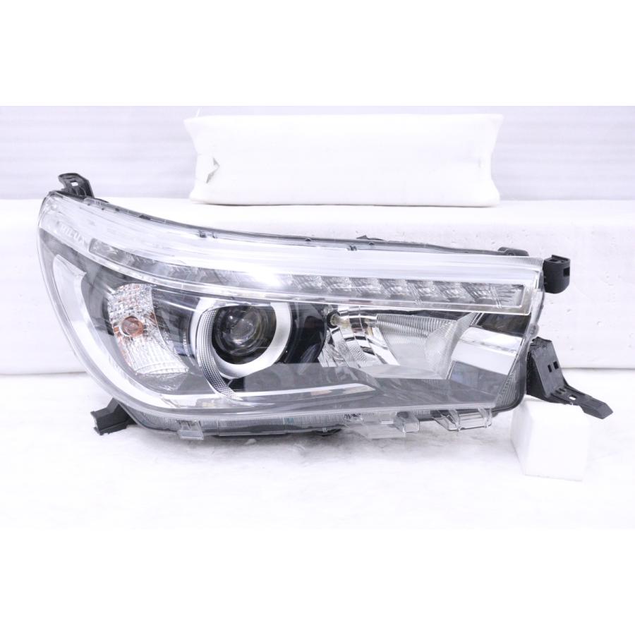 1X-1513☆美品☆前期 LED GUN125 ハイラックス☆右ヘッドライト KOITO