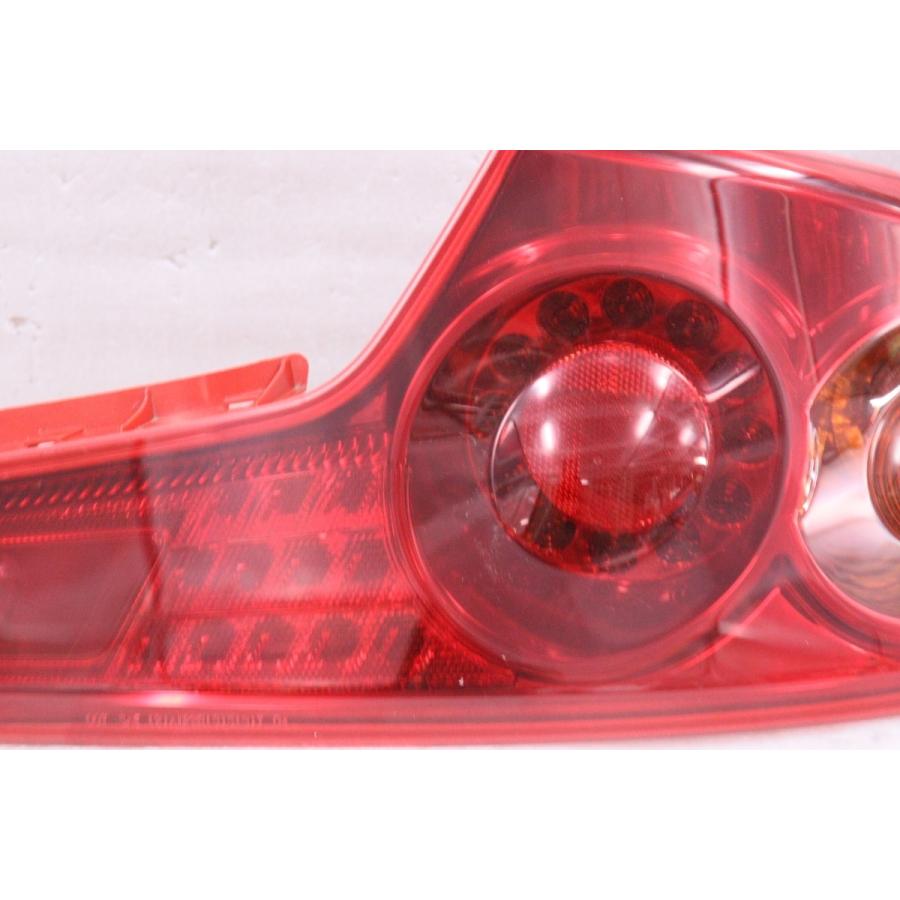 スカイライン（日産） 1X-386☆後期型 LED V35 スカイライン US☆右