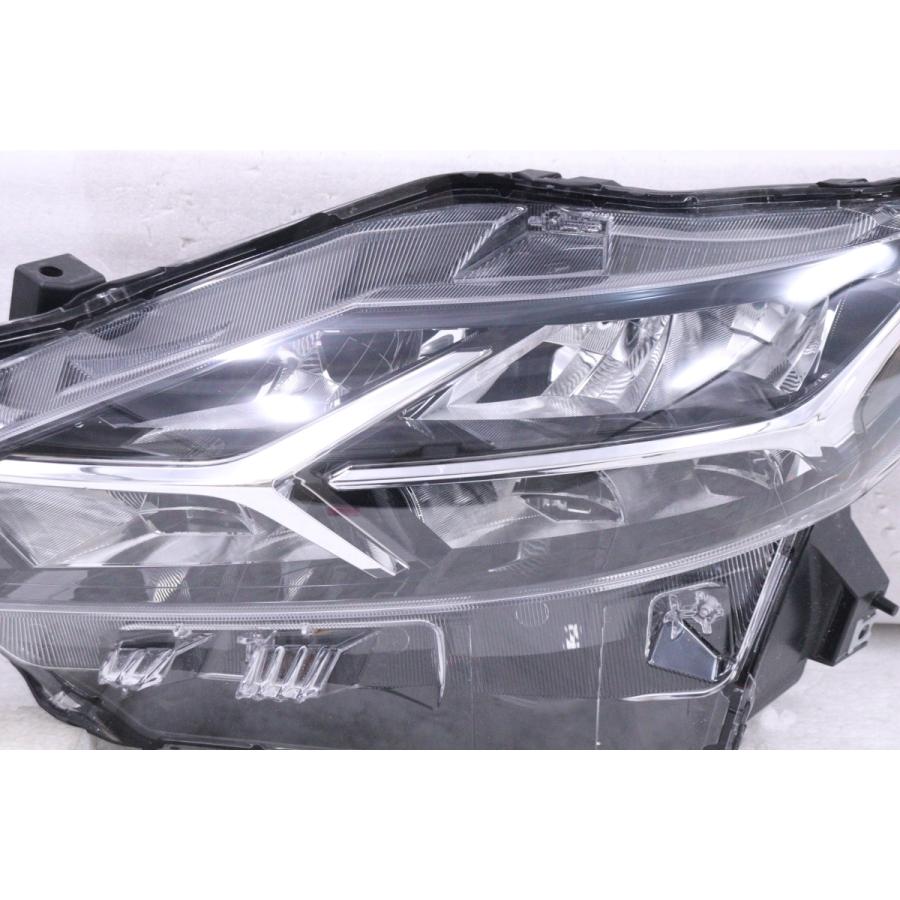 日産（NISSAN） 1X-70☆【値下】美品☆LED B44W デイズ☆左ヘッド