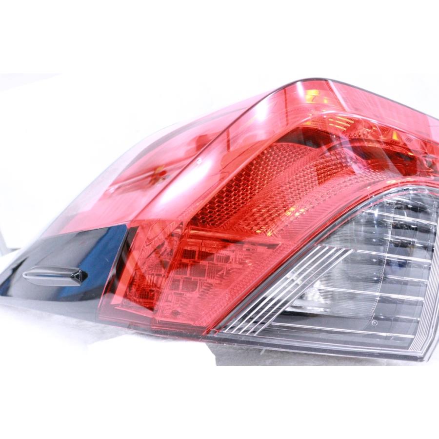 MXAA52 RAV4 左テールランプ ICHIKOH 42-97#3855