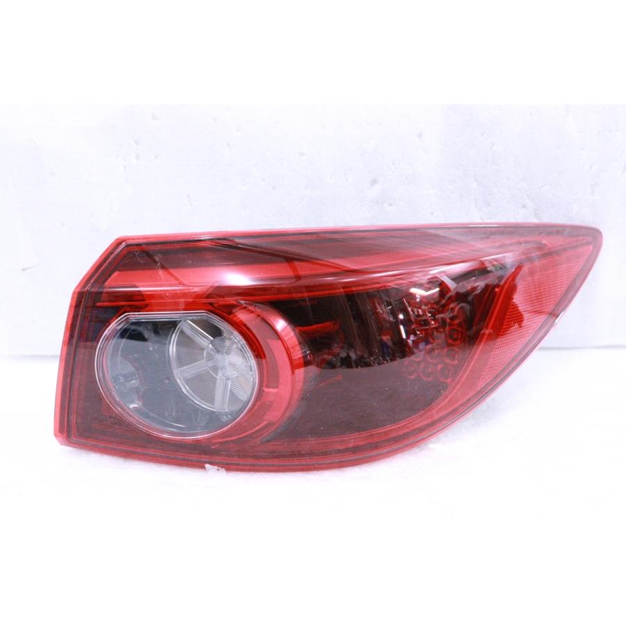 マツダ 純正 CX-3 《 DKLFY 》 左テールランプ P81400-24003490