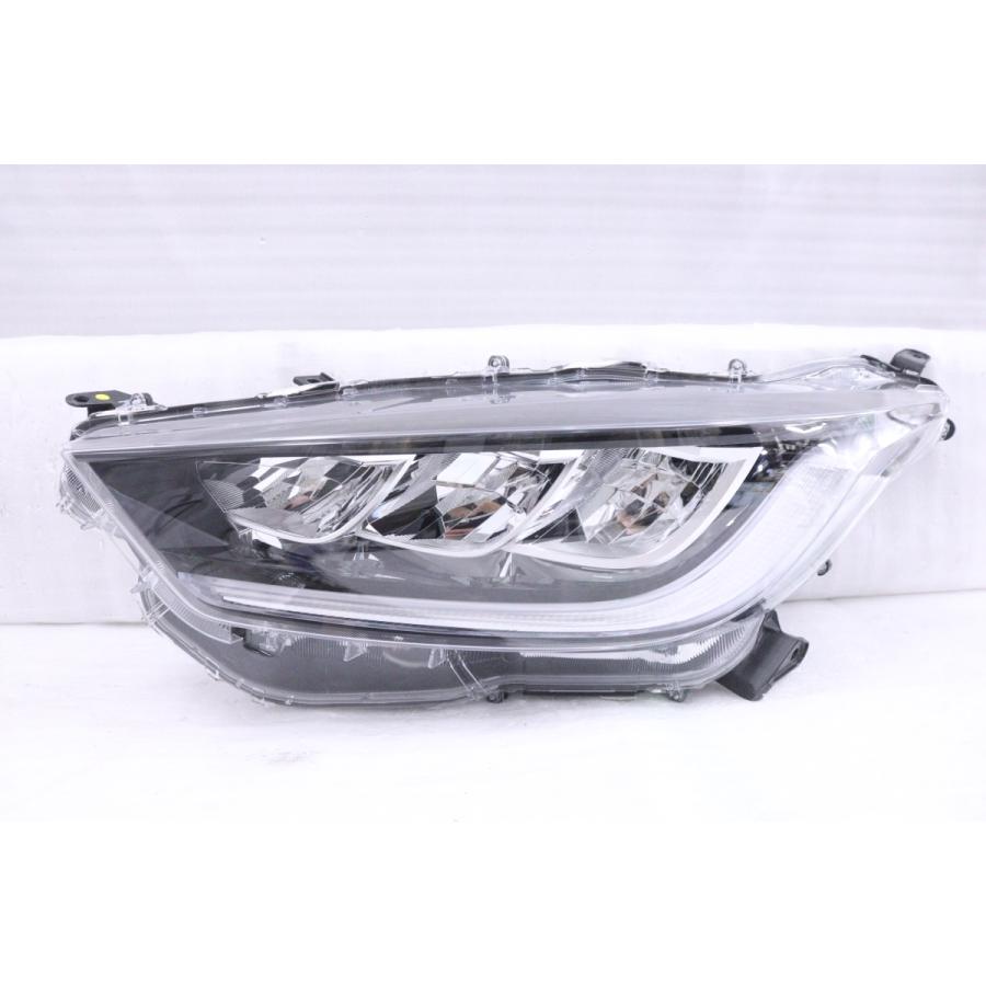 ヤリス　MXPA10 ヘッドライト　左　KOITO K0-3 20-1622☆美品☆LED MXPA10 ヤリス☆左ヘッドライト KOITO K0-3 打刻