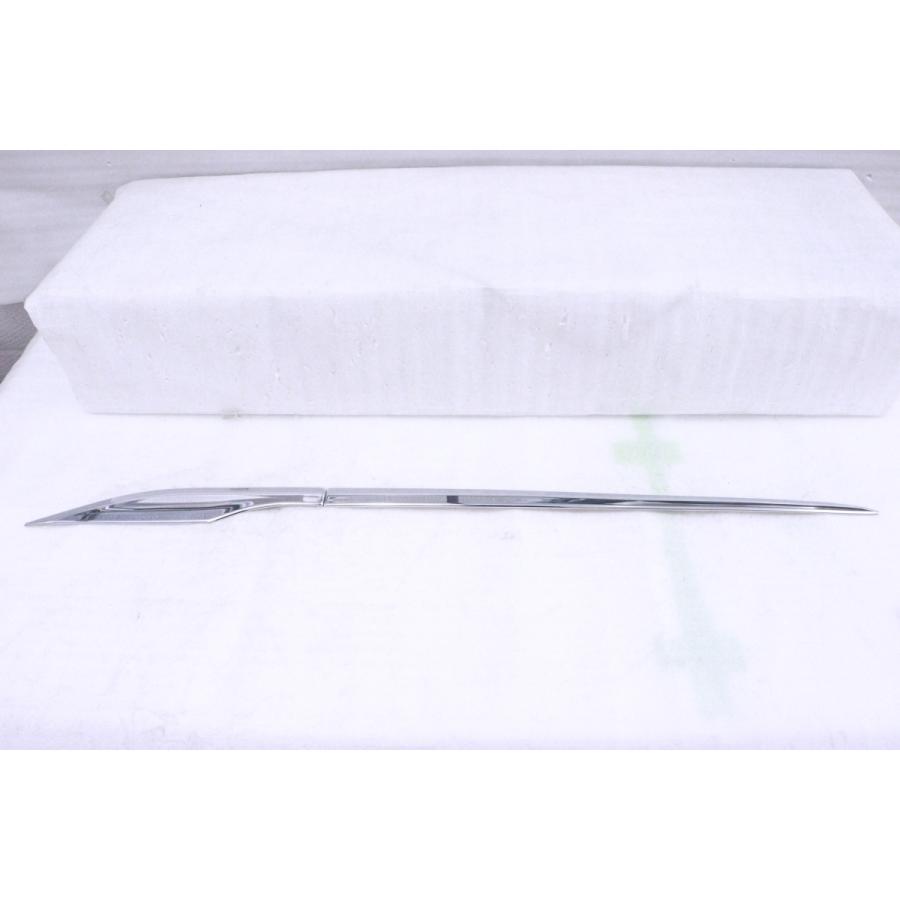 20-1696☆未使用品 モデリスタ NGX50 C-HR 右サイドドア 20-1696☆未使用品 モデリスタ NGX50 C-HR 右サイドドア