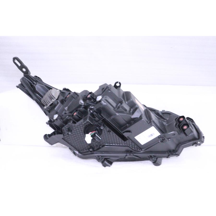 80系 ハリアー 左LEDヘッドランプユニット KOITO 48-233 80系 ハリアー 左LEDヘッドランプユニット KOITO 48-233