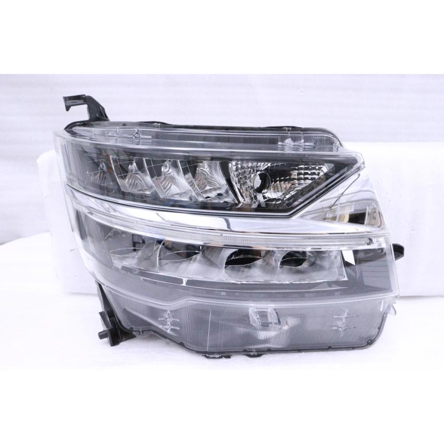 ムーヴカスタムLA150S 後期　KOITO 100-69068 右ヘッドライト 20-9☆【値下】美品☆後期 LED LA150S ムーヴカスタム☆右ヘッドライト