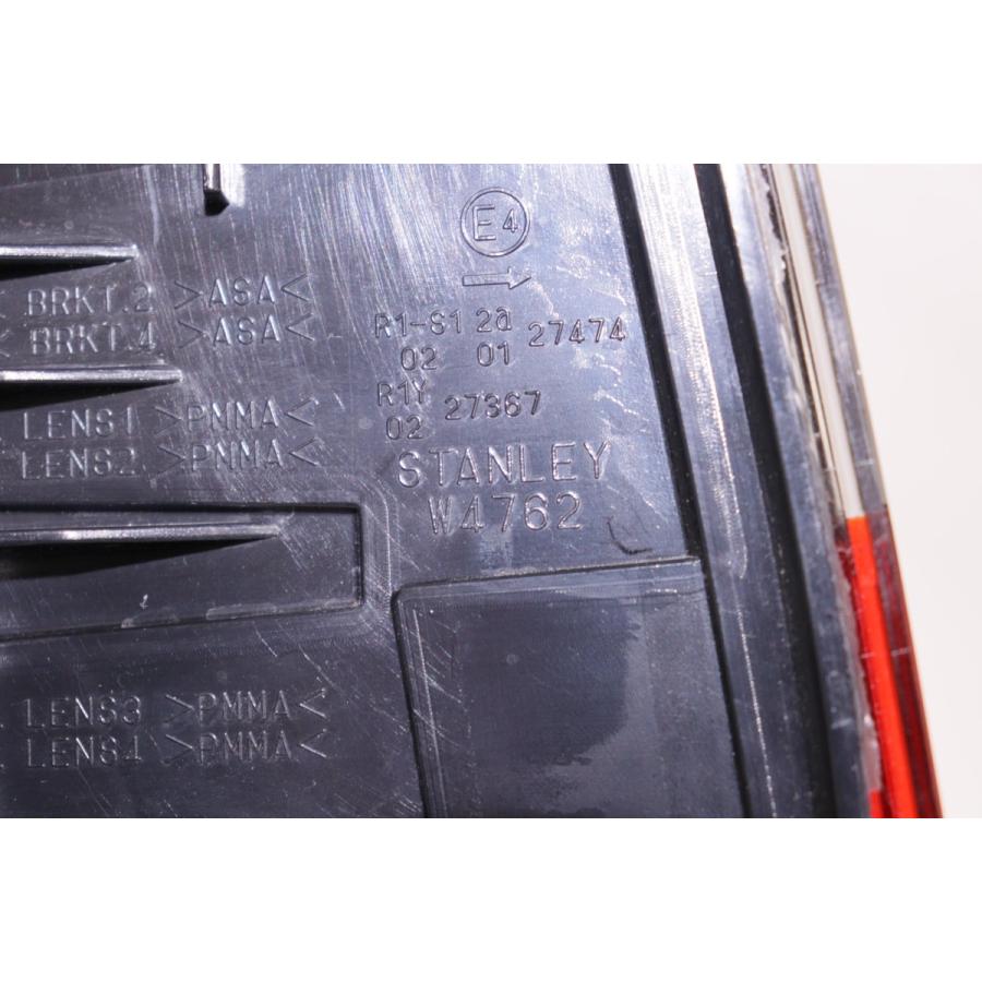ホンダ（HONDA） 200-732-2☆美品 LED GR1 フィット 右テールライト