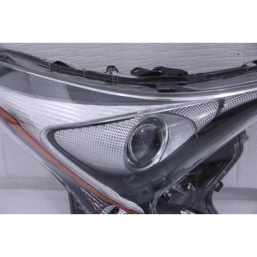 ZVW50 プリウス 右ヘッドランプ プリウス 201-172-M☆前期 LED☆ZVW50 プリウス☆右ヘッドライト