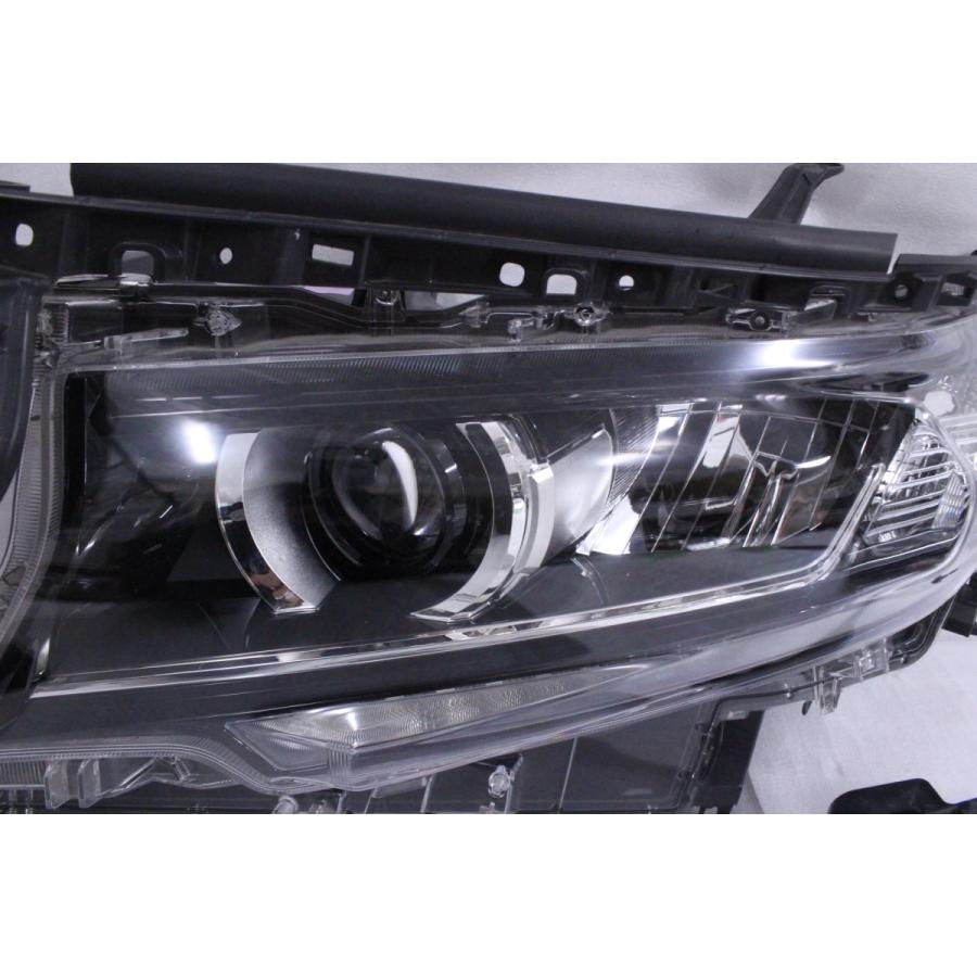 トヨタ 201-536-A☆美品 3型 LED☆TRJ150W ランクルプラド☆左ヘッド