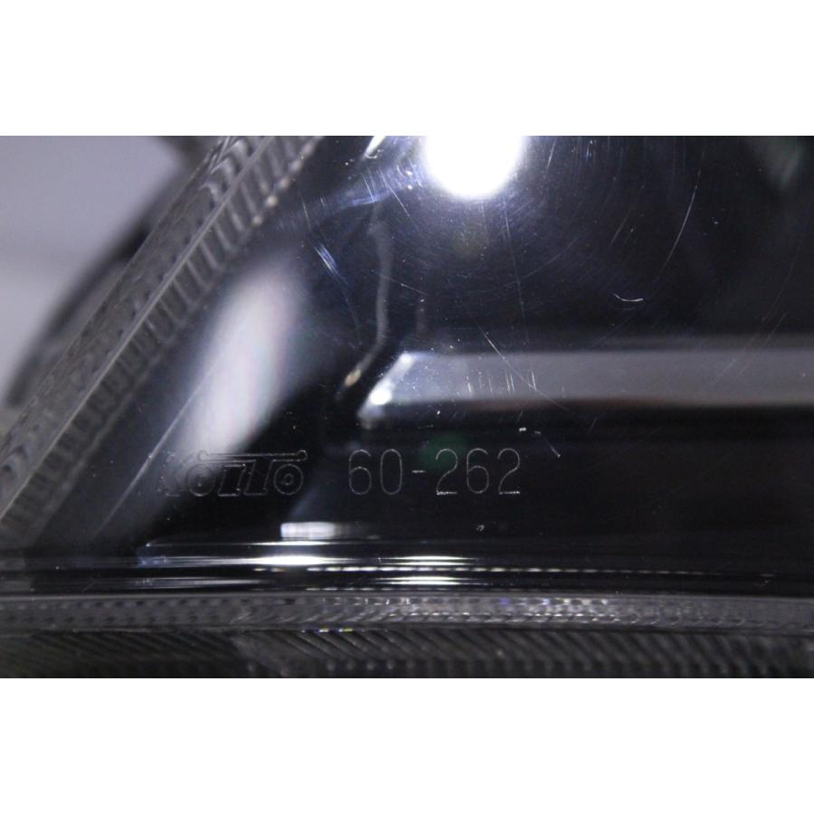 トヨタ（TOYOTA） 201-536-A☆美品 3型 LED☆TRJ150W ランクルプラド