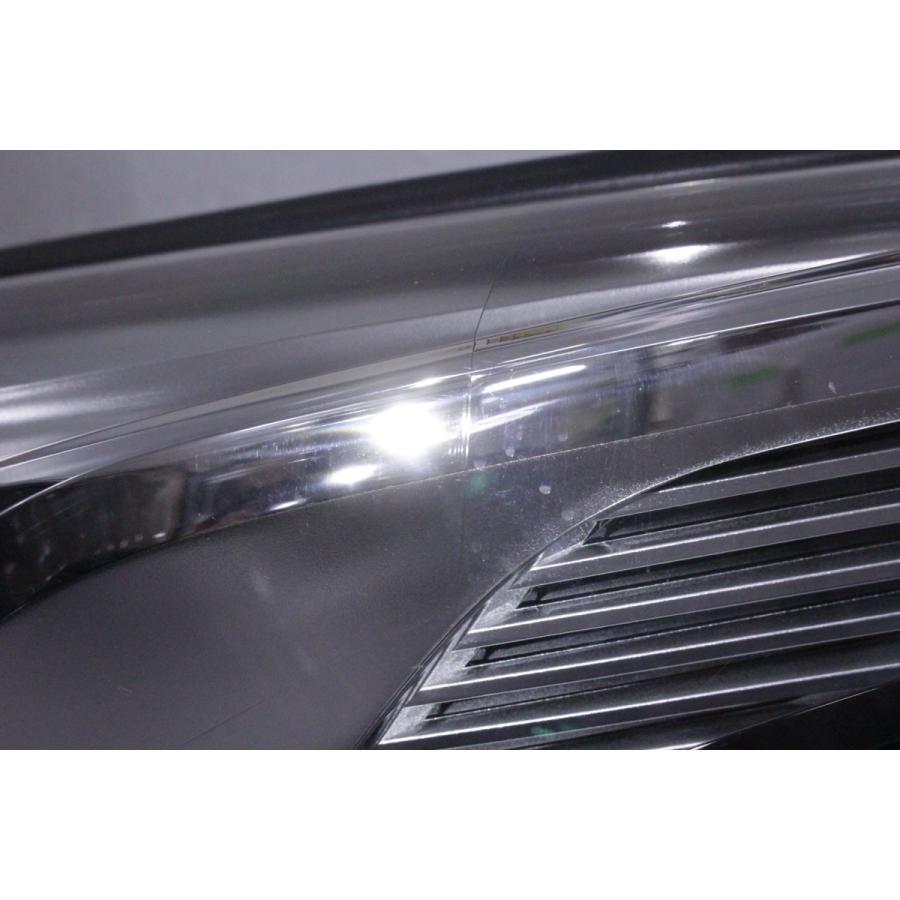 C-HR 203-255-D☆前期 LED ZYX10/NGX10 C-HR☆左ヘッドライト 81185