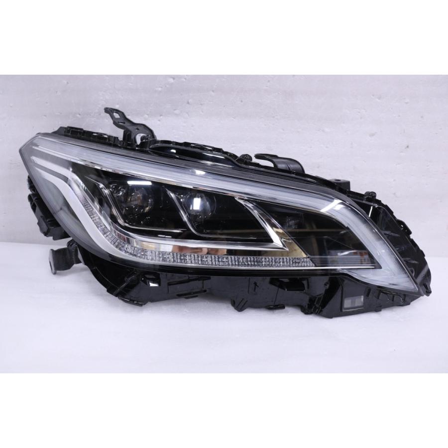 トヨタクラウンAZSH20右ヘッドライトユニット