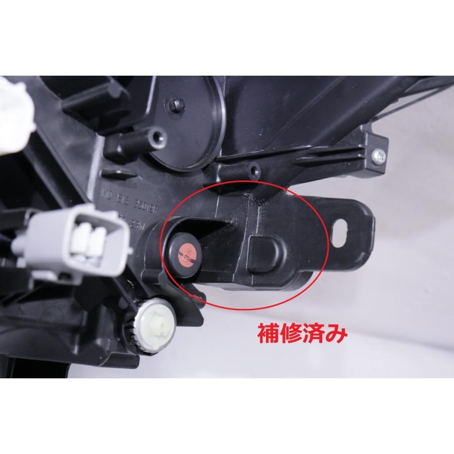 カローラ 208-137-M☆美品☆NRE210H カローラスポーツ Z☆右