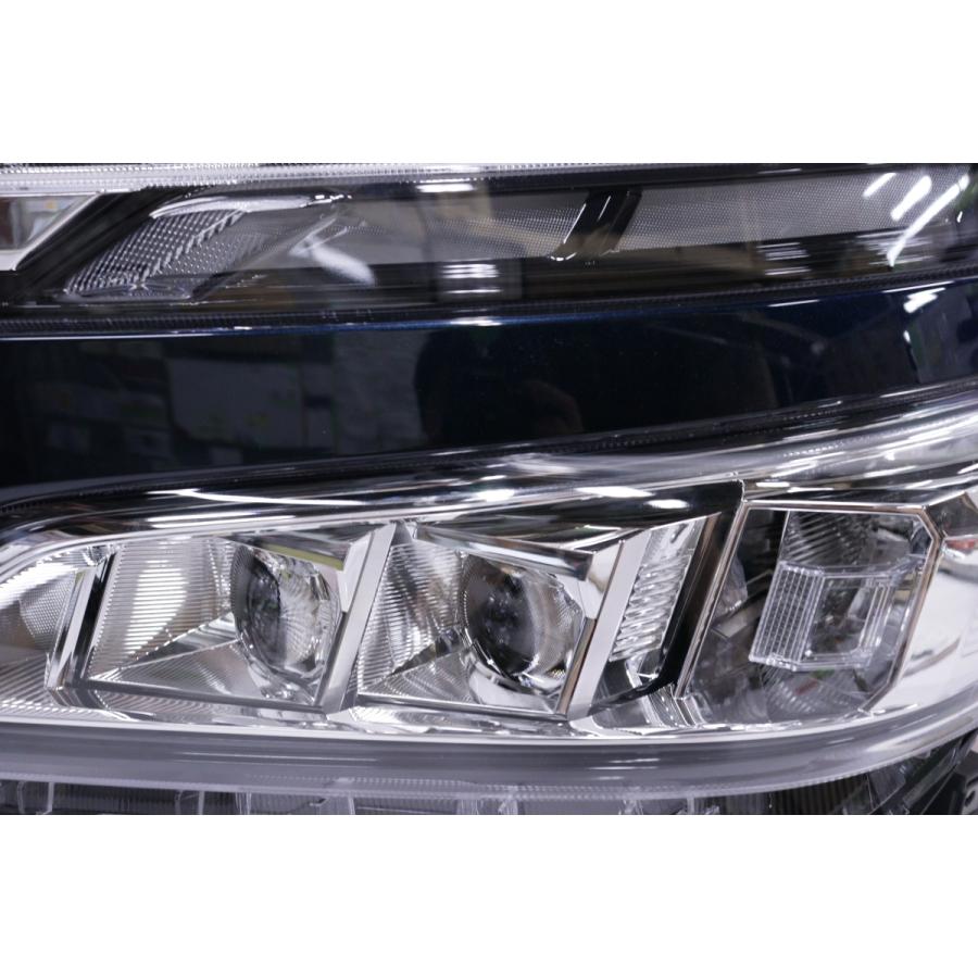 ヴォクシー 208-587-N☆美品☆後期 LED ZRR80G/ZRR85G ヴォクシー☆左 