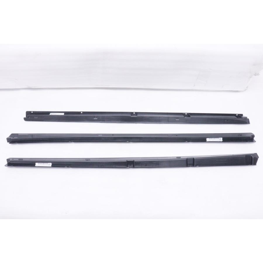 アルファード 30系 モデリスタ 左フロントドアパネルBLACK