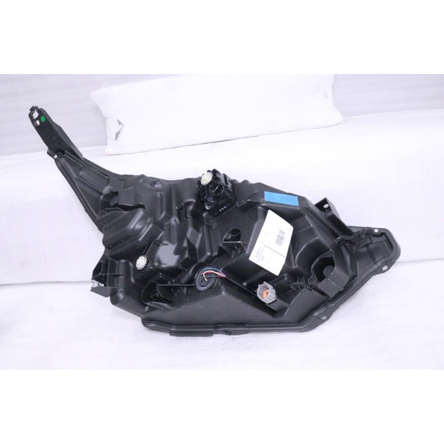 日産（NISSAN） 21-1372☆【値下】美品 LED B44W デイズ☆左ヘッド