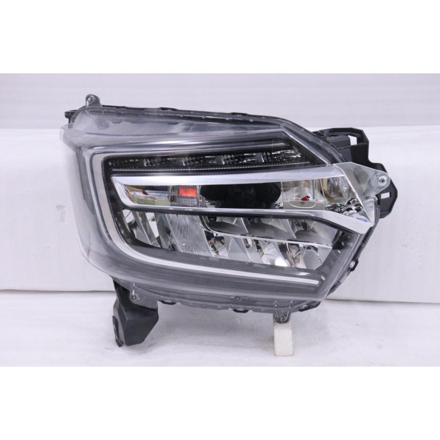 21-1643☆美品☆JF3 N-BOXカスタム☆右ヘッドライト STANLEY W3106 打 