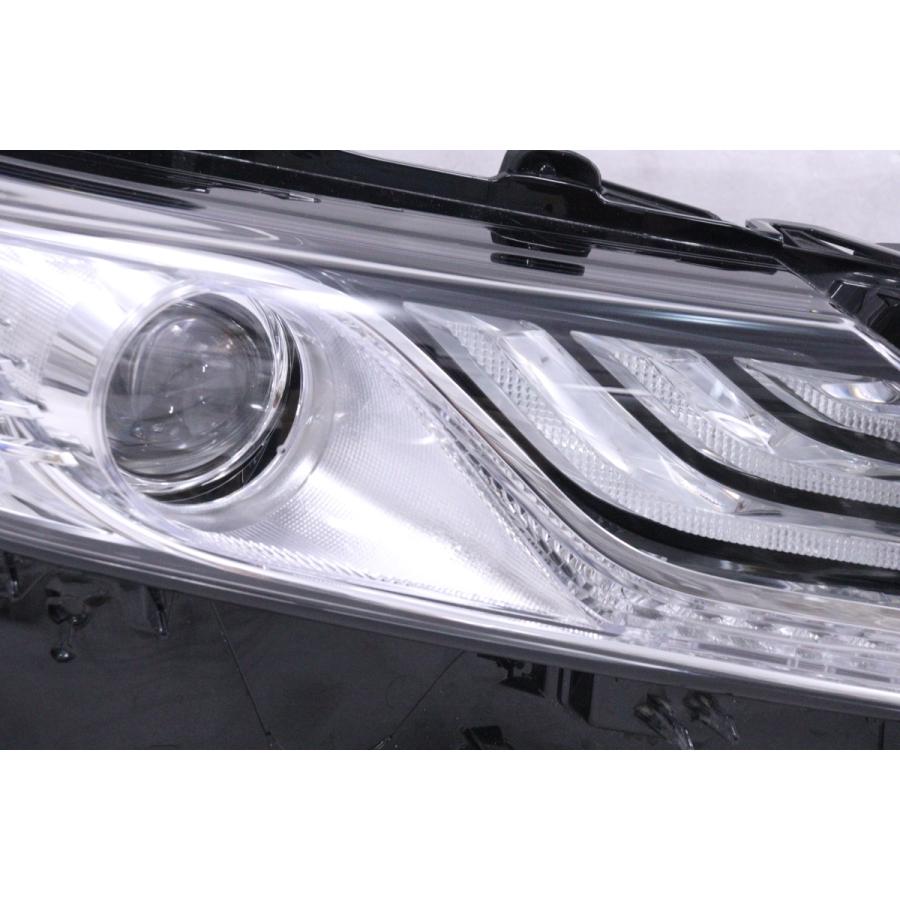 カムリ 21-651☆【値下】美品☆後期 LED AXVH70 カムリ☆左右ヘッド