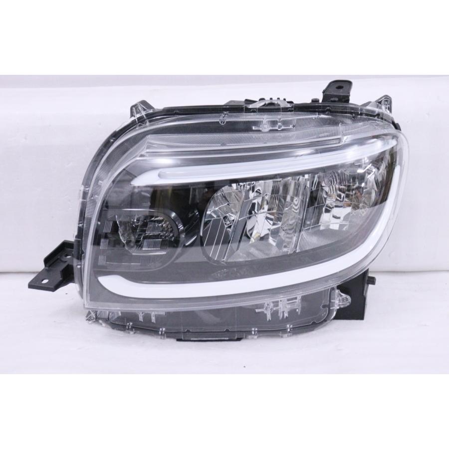 タント　LA650S LED ヘッドライト　左右セット 22-963☆LED LA650S タントカスタム☆左右ヘッドライト KOITO