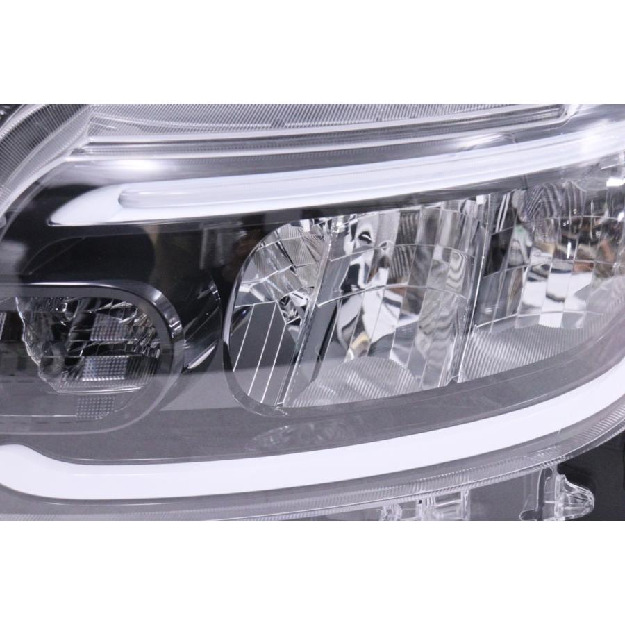 タント　LA650S LED ヘッドライト　左右セット 22-963☆LED LA650S タントカスタム☆左右ヘッドライト KOITO