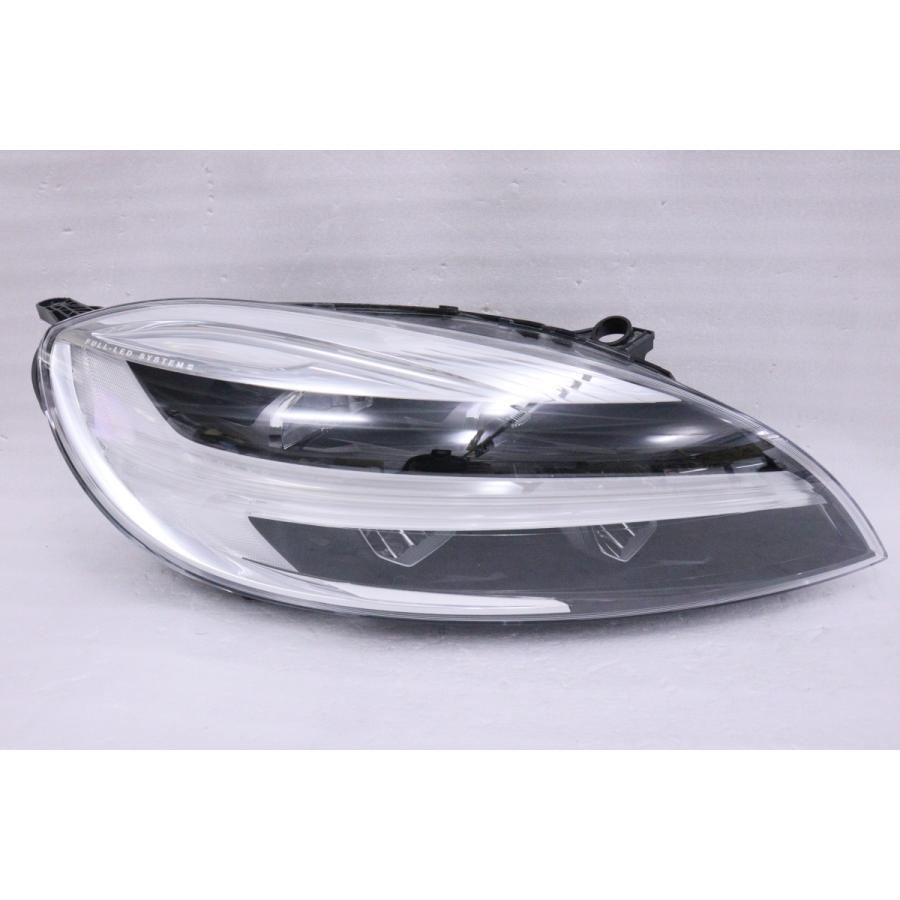 VOLVO ボルボ V40 MB系後期 右側ライト LED 31420446