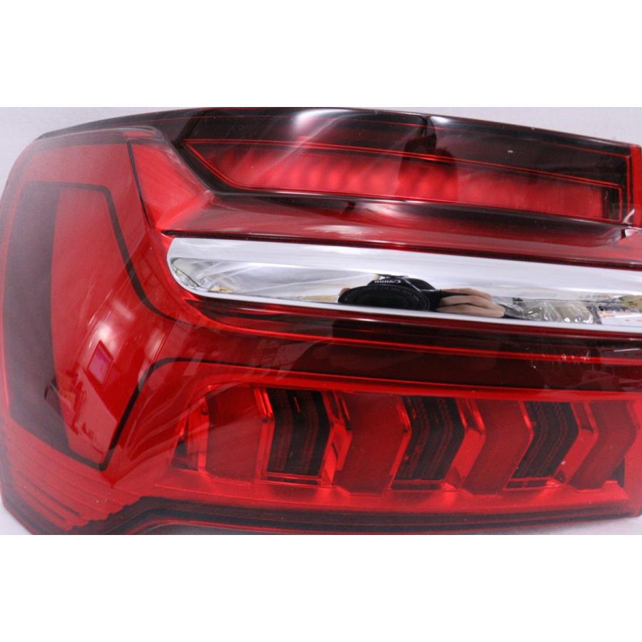 Audi（アウディ） 211224☆美品☆LED 4A C8 A6☆左テールライト 4K5