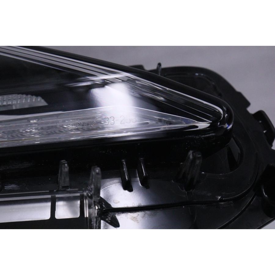 カムリ 212740☆美品☆前期 LED AXVH70 カムリ☆右ヘッドライト KOITO