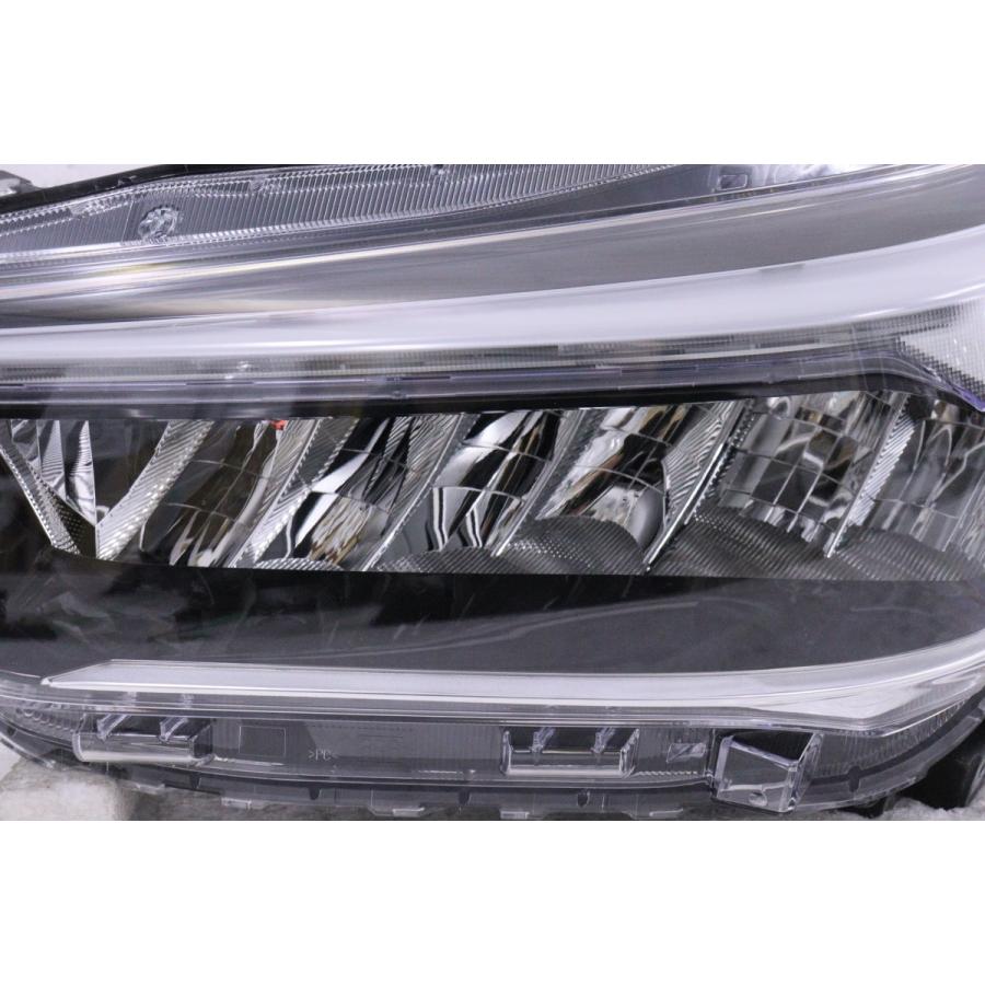 トヨタ（TOYOTA） 22-1464☆【値下】美品☆LED A200A ライズ Z☆左