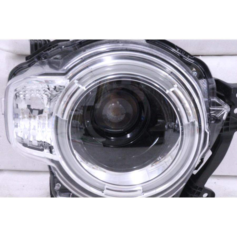 ハスラー　左右ヘッドライト ハスラー (ZT)ヘッドランプリム(ZMV スーパーブラックパール