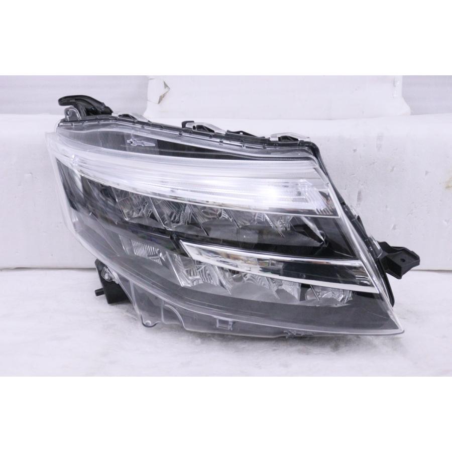 ルーミー 22-847☆美品☆後期 LED M900A ルーミーカスタム☆右ヘッド  