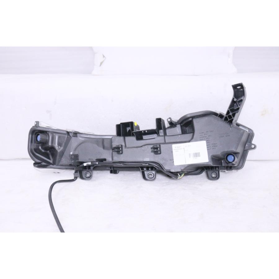 レクサスNX AGZ10 AYZ10 左クリアランスランプ　　KOITO レクサス（LEXUS） 22-850☆【値下】後期 LED☆AGZ10 レクサスNX 左