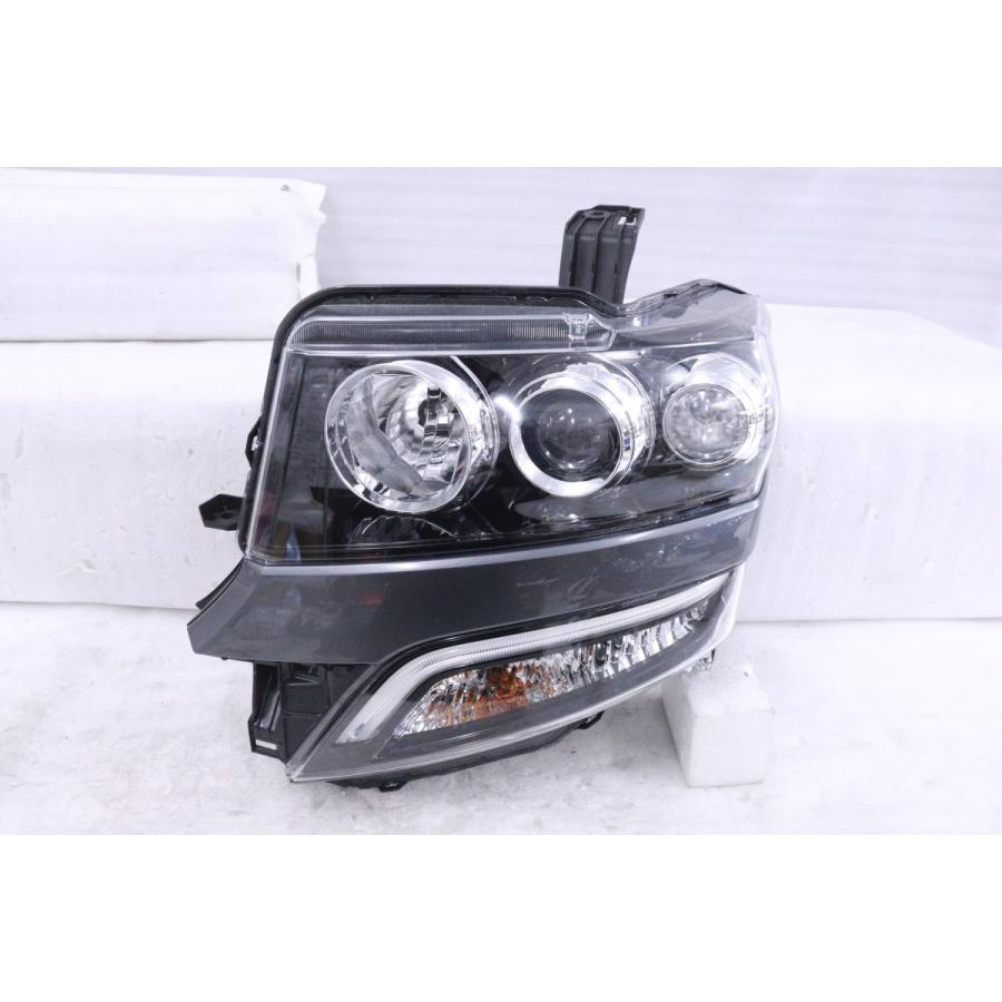 23-146☆HID JF1 N-BOXカスタム☆左ヘッドライト バラスト付 KOITO 100